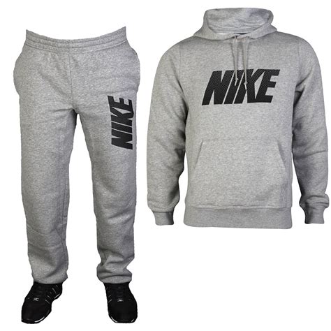 nike sweat suits clearance.